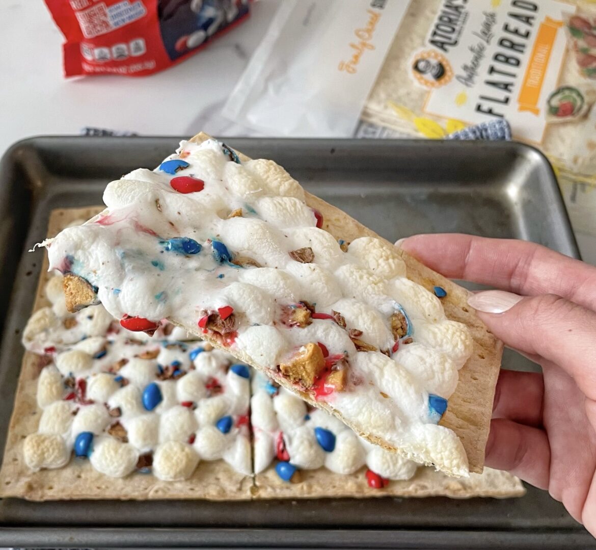 Red, White, and Blue S’mores Pizza